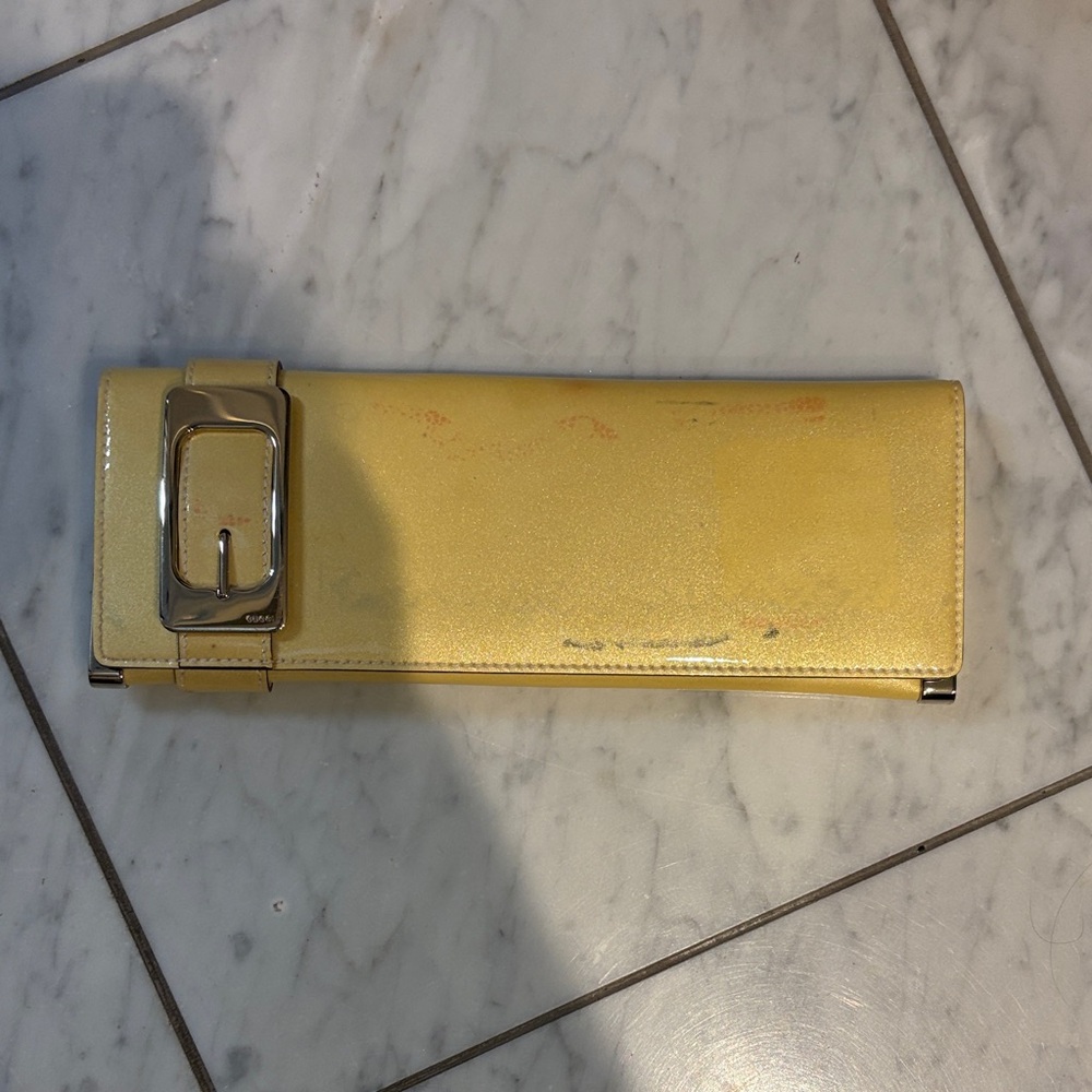 Gucci Yellow Women's Clutch Wallet with Buckle